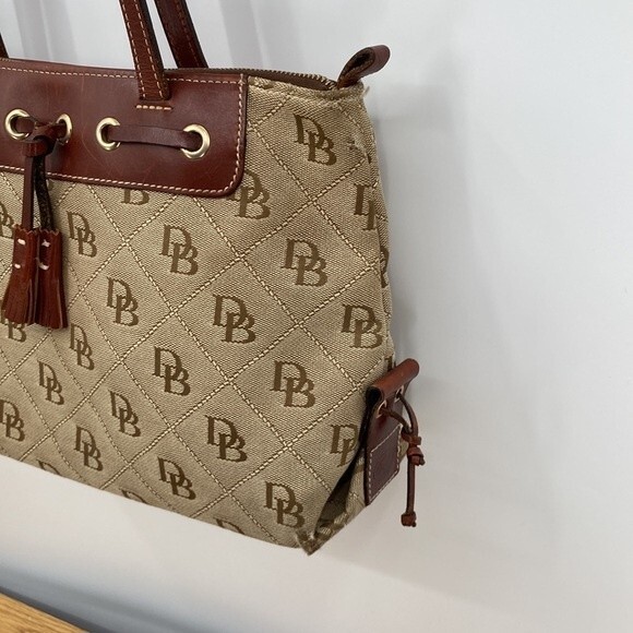 Dooney & Bourke Womens Signature Print Tote Shoulder Bag Tan Brown Large - Picture 3 of 14